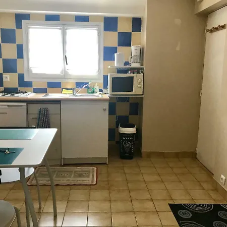 Petite Maison T2 Avec Terrasse Pres De La Loire *