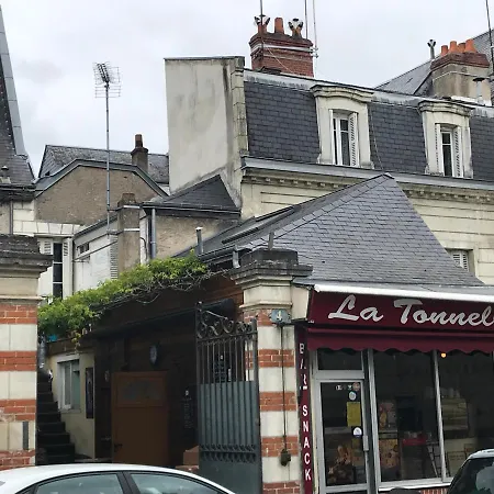 Petite Maison T2 Avec Terrasse Pres De La Loire * Tours
