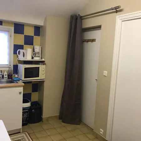 Petite Maison T2 Avec Terrasse Pres De La Loire Apartamento Tours